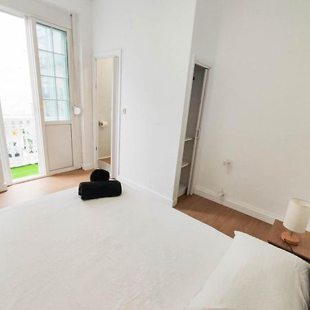 Hostal Airinos De ヴィーゴ エクステリア 写真